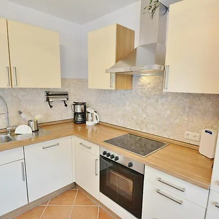 Apartment Moewe Whg 1 *