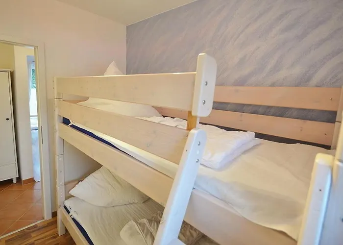 Apartment Moewe Whg 1 *